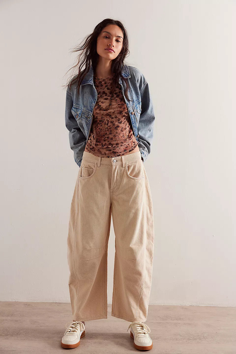 Free People We The Free Good Luck Mid-Rise Cord Barrel Jeans - CRYSTAL GREY Chic Dark-Wash Skinny Jeans Free People We The Free Good Luck Mid-Rise Cord Barrel Jeans - CRYSTAL GREY Chic Dark-Wash Skinny Jeans
