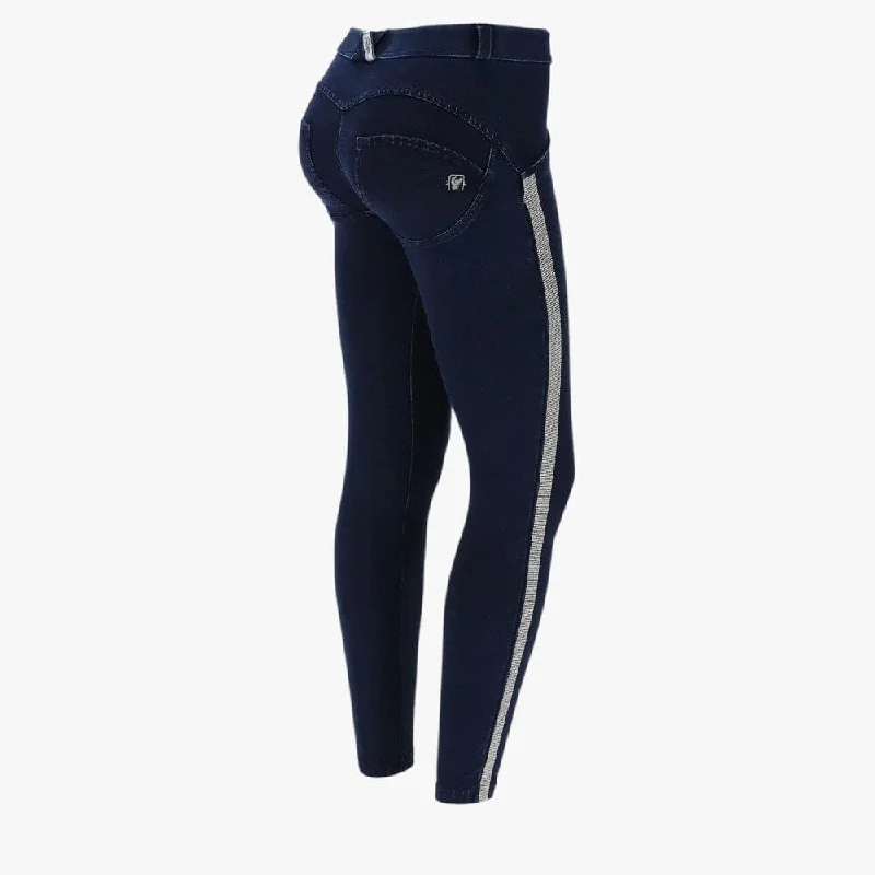 Freddy Womens Ankle Length Wrup Ashaping Jeans Dark Blue With Rhinestone Comfortable Boyfriend Jeans Freddy Womens Ankle Length Wrup Ashaping Jeans Dark Blue With Rhinestone Comfortable Boyfriend Jeans
