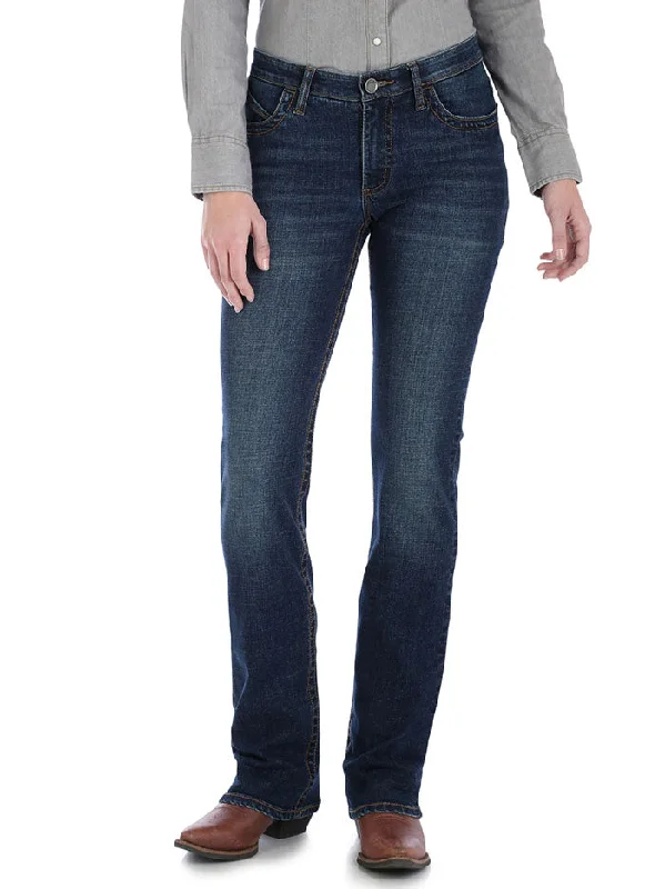 Wrangler WRW60LE Womens Willow Lovette Ultimate Riding Jean Fashionable Relaxed Fit Denim Wrangler WRW60LE Womens Willow Lovette Ultimate Riding Jean Fashionable Relaxed Fit Denim